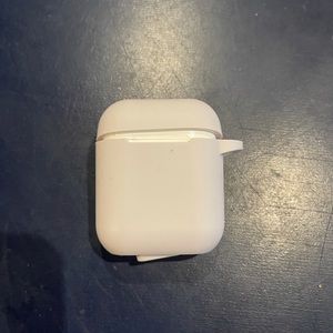 Replacement Apple airpods with wireless charging case (Lastest model)